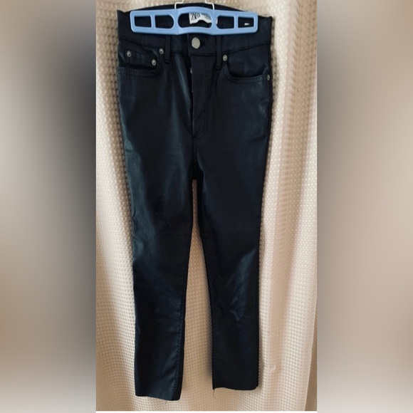 Zara Black flare jeans size 0 - Picture 4 of 4